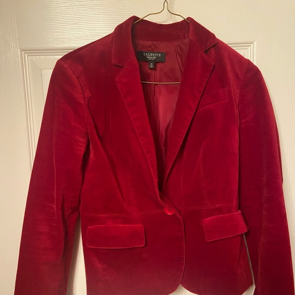 Talbots Classic Velvet Blazer in Rich Ruby Red - Size 2P - Picture 4 of 6